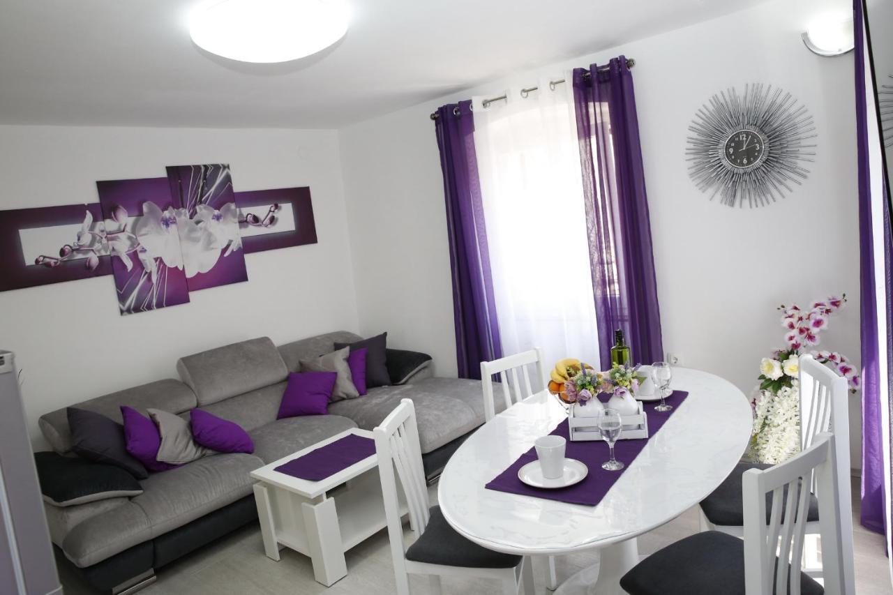 וודיצה Apartments Stonehouse מראה חיצוני תמונה