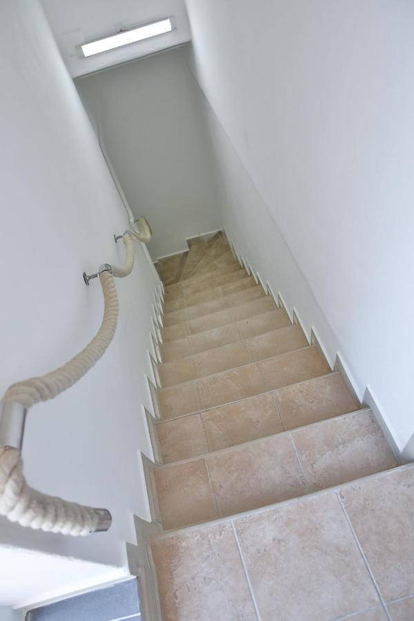 וודיצה Apartments Stonehouse מראה חיצוני תמונה